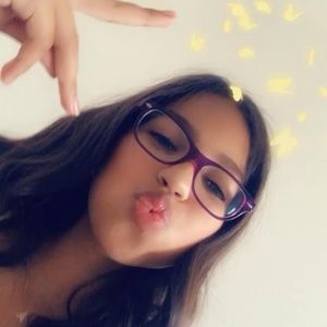 Meet your Posher, Angeles